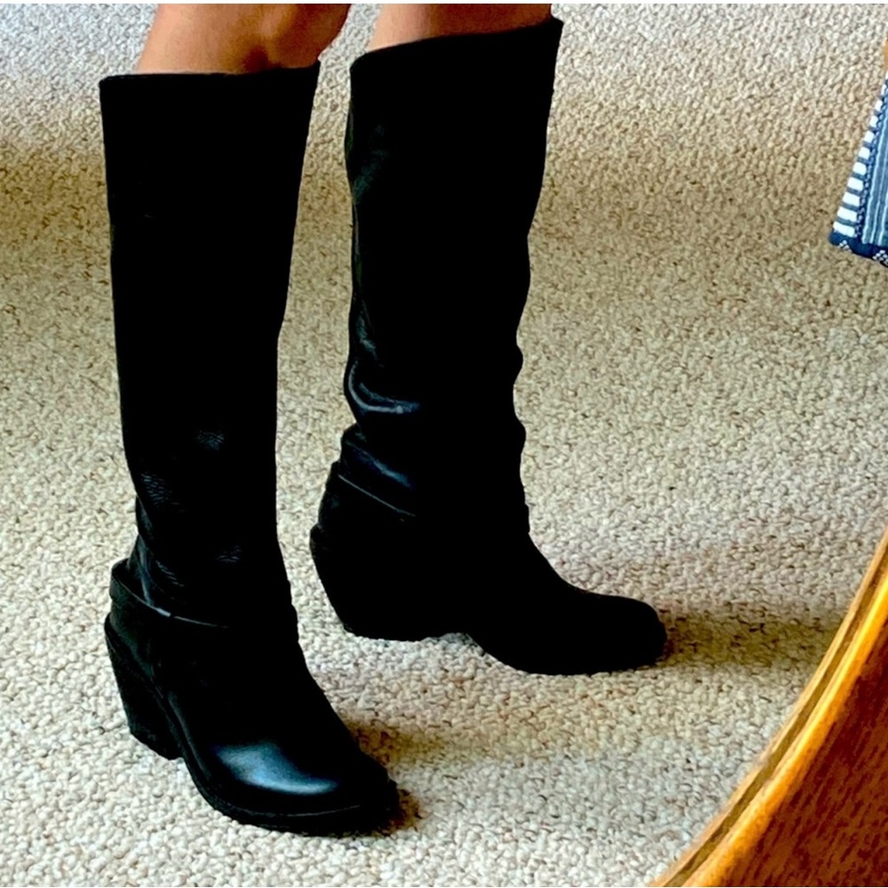 Naughty Monkey, Women’s Sz 6.5, black leather kee high boots